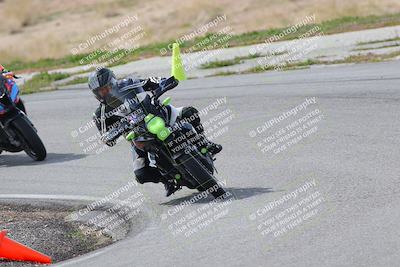 media/Mar-05-2023-TrackXperience (Sun) [[a95d40e56a]]/Group 2/session 2 turn 4/